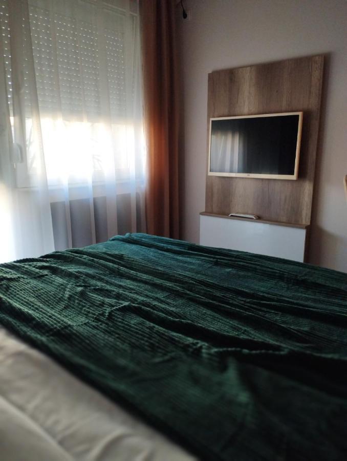 Studio City Day Jagodina Exteriör bild