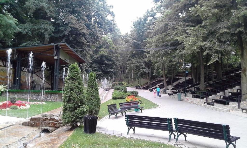 Studio City Day Jagodina Exteriör bild