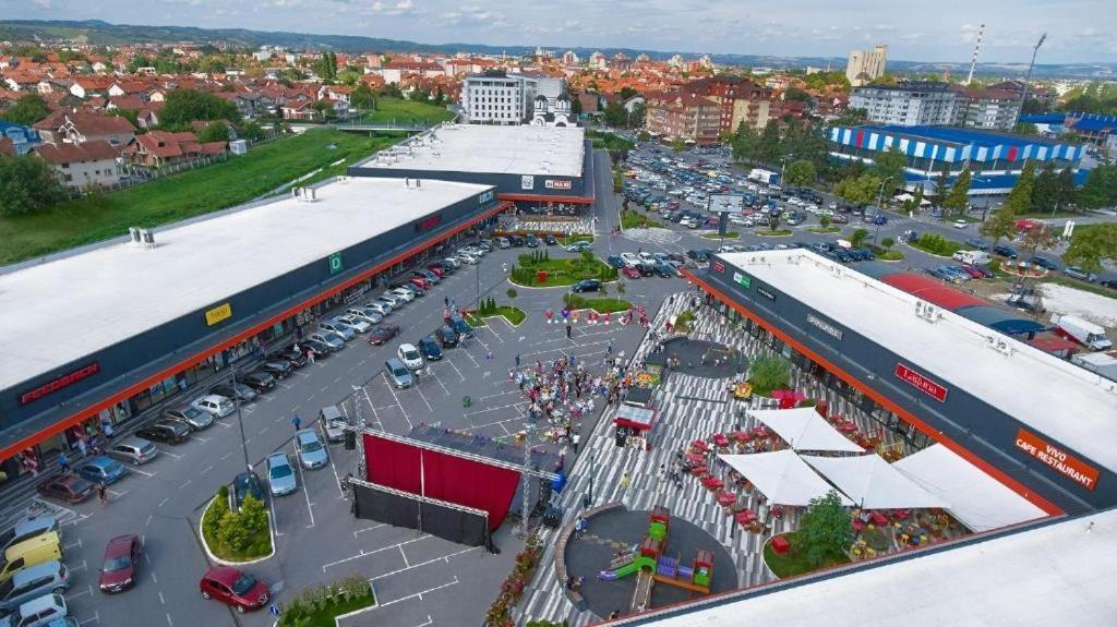 Studio City Day Jagodina Exteriör bild